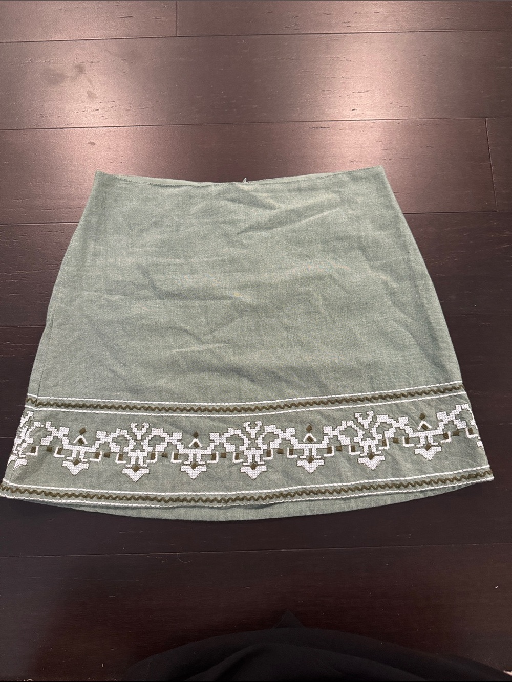 Julia Amory Embroidered Mustique Skirt